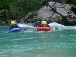 RAFTING, CANYONING a HYDROSPEED v Julskch Alpch, Poasko, stejn jako parta bylo super. Vody akort a zitk milion. Prost bjen kombinace. - fotografie 77