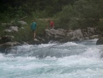 RAFTING, CANYONING a HYDROSPEED v Julskch Alpch, Poasko, stejn jako parta bylo super. Vody akort a zitk milion. Prost bjen kombinace. - fotografie 79