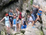 RAFTING, CANYONING a HYDROSPEED v Julskch Alpch, Poasko, stejn jako parta bylo super. Vody akort a zitk milion. Prost bjen kombinace. - fotografie 115