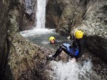 RAFTING, CANYONING a HYDROSPEED v Julskch Alpch, Poasko, stejn jako parta bylo super. Vody akort a zitk milion. Prost bjen kombinace. - fotografie 154