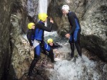 RAFTING, CANYONING a HYDROSPEED v Julskch Alpch, Poasko, stejn jako parta bylo super. Vody akort a zitk milion. Prost bjen kombinace. - fotografie 177