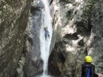 RAFTING, CANYONING a HYDROSPEED v Julskch Alpch, Poasko, stejn jako parta bylo super. Vody akort a zitk milion. Prost bjen kombinace. - fotografie 179