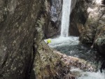 RAFTING, CANYONING a HYDROSPEED v Julskch Alpch, Poasko, stejn jako parta bylo super. Vody akort a zitk milion. Prost bjen kombinace. - fotografie 187