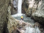 RAFTING, CANYONING a HYDROSPEED v Julskch Alpch, Poasko, stejn jako parta bylo super. Vody akort a zitk milion. Prost bjen kombinace. - fotografie 193