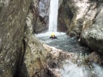 RAFTING, CANYONING a HYDROSPEED v Julskch Alpch, Poasko, stejn jako parta bylo super. Vody akort a zitk milion. Prost bjen kombinace. - fotografie 197