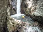 RAFTING, CANYONING a HYDROSPEED v Julskch Alpch, Poasko, stejn jako parta bylo super. Vody akort a zitk milion. Prost bjen kombinace. - fotografie 202