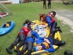 RAFTING, CANYONING a HYDROSPEED v Julskch Alpch, Poasko, stejn jako parta bylo super. Vody akort a zitk milion. Prost bjen kombinace. - fotografie 249