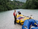 RAFTING, CANYONING a HYDROSPEED v Julskch Alpch, Poasko, stejn jako parta bylo super. Vody akort a zitk milion. Prost bjen kombinace. - fotografie 266