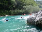 RAFTING, CANYONING a HYDROSPEED v Julskch Alpch, Poasko, stejn jako parta bylo super. Vody akort a zitk milion. Prost bjen kombinace. - fotografie 304