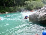 RAFTING, CANYONING a HYDROSPEED v Julskch Alpch, Poasko, stejn jako parta bylo super. Vody akort a zitk milion. Prost bjen kombinace. - fotografie 305