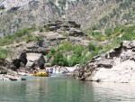 RAFTING TARA 2008 - expedin rafting, Tak toto byl opravdu extrmn zitek. V ern hoe napadl snh..... Statenost astnk vak byla nezlomn! - fotografie 63