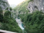 RAFTING TARA 2008 - expediční rafting, Tak toto byl opravdu extrémní zážitek. V Černé hoře napadl sníh..... Statečnost účastníků však byla nezlomná! - fotografie 86