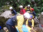 RAFTING TARA 2008 - expedin rafting, Tak toto byl opravdu extrmn zitek. V ern hoe napadl snh..... Statenost astnk vak byla nezlomn! - fotografie 237