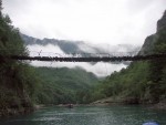 RAFTING TARA 2008 - expedin rafting, Tak toto byl opravdu extrmn zitek. V ern hoe napadl snh..... Statenost astnk vak byla nezlomn! - fotografie 248