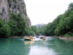 RAFTING TARA 2008 - expedin rafting, Tak toto byl opravdu extrmn zitek. V ern hoe napadl snh..... Statenost astnk vak byla nezlomn! - fotografie 251