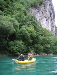 RAFTING TARA 2008 - expedin rafting, Tak toto byl opravdu extrmn zitek. V ern hoe napadl snh..... Statenost astnk vak byla nezlomn! - fotografie 255