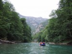 RAFTING TARA 2008 - expedin rafting, Tak toto byl opravdu extrmn zitek. V ern hoe napadl snh..... Statenost astnk vak byla nezlomn! - fotografie 303