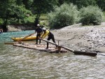 RAFTING TARA 2008 - expediční rafting, Tak toto byl opravdu extrémní zážitek. V Černé hoře napadl sníh..... Statečnost účastníků však byla nezlomná! - fotografie 333