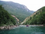 RAFTING TARA 2008 - expedin rafting, Tak toto byl opravdu extrmn zitek. V ern hoe napadl snh..... Statenost astnk vak byla nezlomn! - fotografie 341