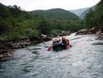 RAFTING TARA 2008 - expedin rafting, Tak toto byl opravdu extrmn zitek. V ern hoe napadl snh..... Statenost astnk vak byla nezlomn! - fotografie 359