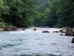 RAFTING TARA 2008 - expedin rafting, Tak toto byl opravdu extrmn zitek. V ern hoe napadl snh..... Statenost astnk vak byla nezlomn! - fotografie 367