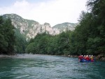 RAFTING TARA 2008 - expedin rafting, Tak toto byl opravdu extrmn zitek. V ern hoe napadl snh..... Statenost astnk vak byla nezlomn! - fotografie 387