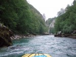 RAFTING TARA 2008 - expedin rafting, Tak toto byl opravdu extrmn zitek. V ern hoe napadl snh..... Statenost astnk vak byla nezlomn! - fotografie 397