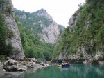 RAFTING TARA 2008 - expedin rafting, Tak toto byl opravdu extrmn zitek. V ern hoe napadl snh..... Statenost astnk vak byla nezlomn! - fotografie 398