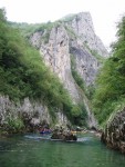 RAFTING TARA 2008 - expedin rafting, Tak toto byl opravdu extrmn zitek. V ern hoe napadl snh..... Statenost astnk vak byla nezlomn! - fotografie 463