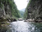 RAFTING TARA 2008 - expedin rafting, Tak toto byl opravdu extrmn zitek. V ern hoe napadl snh..... Statenost astnk vak byla nezlomn! - fotografie 472