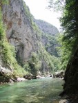 RAFTING TARA 2008 - expedin rafting, Tak toto byl opravdu extrmn zitek. V ern hoe napadl snh..... Statenost astnk vak byla nezlomn! - fotografie 483