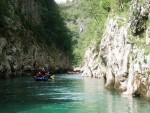 RAFTING TARA 2008 - expedin rafting, Tak toto byl opravdu extrmn zitek. V ern hoe napadl snh..... Statenost astnk vak byla nezlomn! - fotografie 501