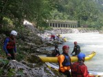 Salza na Yukonech 2008, Velmi oblben eka tentokrt nachystala podn nhul vody a na zvr tak slunko. Za fotky dky Richardovi Kubeovi. - fotografie 84