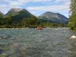 RAFTING EXPEDICE NORSKO 2008, Vborn parta, postupn se zlepujc poas, ideln stavy vody v ekch a opravdov outdoorov dobrodrustv to byla expedice Rafting Norsko 2008 - fotografie 172