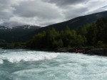 RAFTING EXPEDICE NORSKO 2008, Vborn parta, postupn se zlepujc poas, ideln stavy vody v ekch a opravdov outdoorov dobrodrustv to byla expedice Rafting Norsko 2008 - fotografie 290