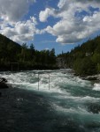 RAFTING EXPEDICE NORSKO 2008, Vborn parta, postupn se zlepujc poas, ideln stavy vody v ekch a opravdov outdoorov dobrodrustv to byla expedice Rafting Norsko 2008 - fotografie 407